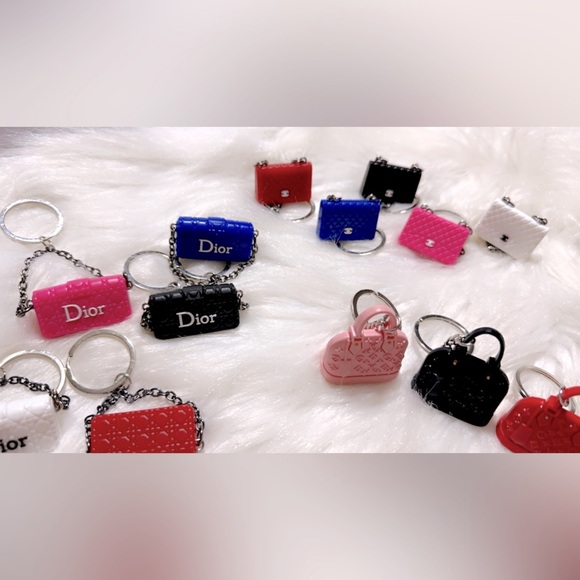 NEW MINI BAG CHARM & KEYCHAIN ( Choose one ) - Picture 5 of 10